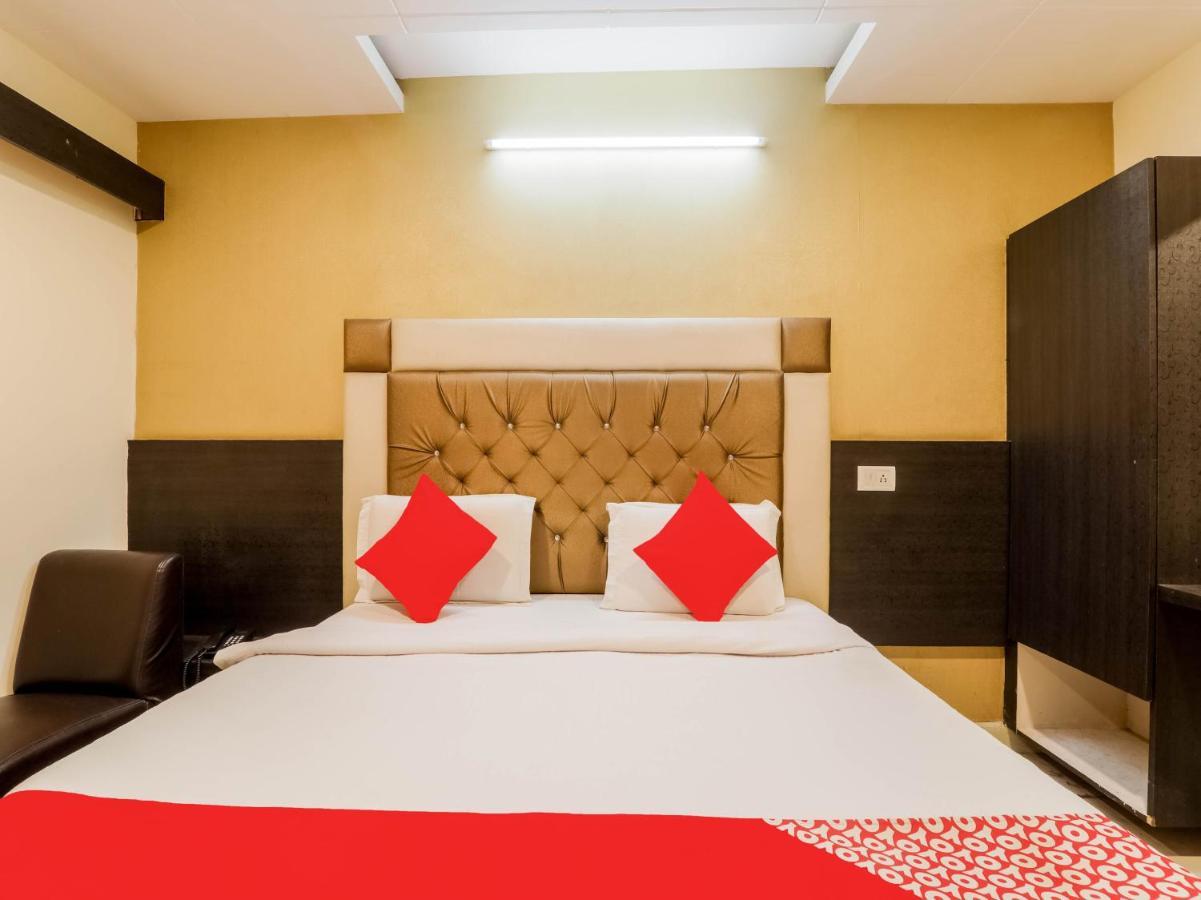Oyo 79765 Hotel Samrat Lucknow Exterior photo
